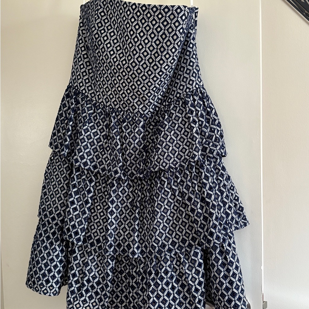 White House Black Market Geometric Navy and White A-Line Skirt